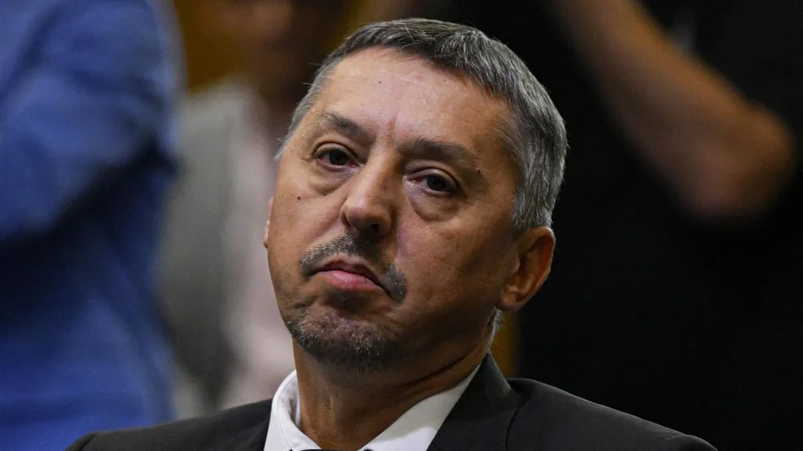 Mii de posturi din Educație au dispărut în mandatul lui Daniel David. Ce nu apare în bilanțul final al fostului ministru