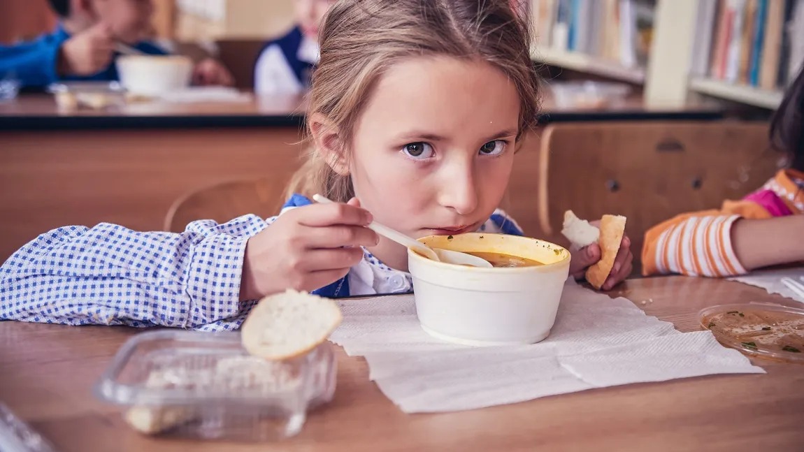 Programul național „Masă sănătoasă” va continua și în 2026, dar cu o mărire derizorie a bugetului